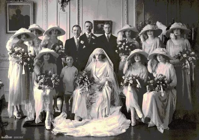 罗斯柴尔德的私生女阿尔米娜与卡纳文的第五代伯爵举行了婚礼
