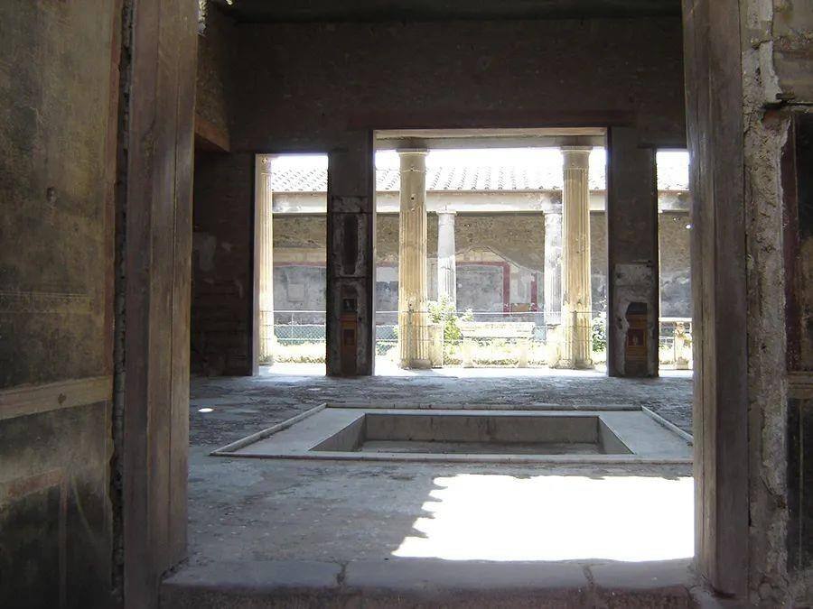 古罗马时期庞贝城内的维提之家.jpg